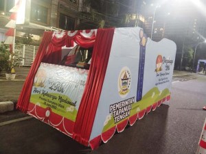dekorasi mobil hias